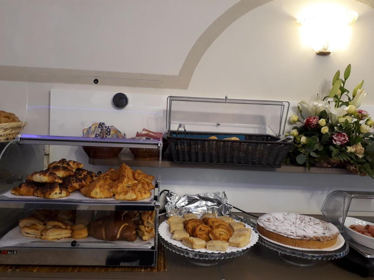 Hotel Atenea Golden Star Caorle Zewnętrze zdjęcie