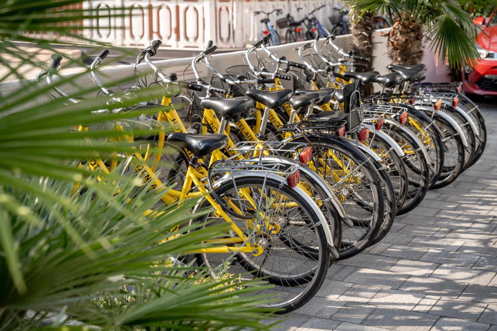 Hotel Atenea Golden Star Caorle Zewnętrze zdjęcie
