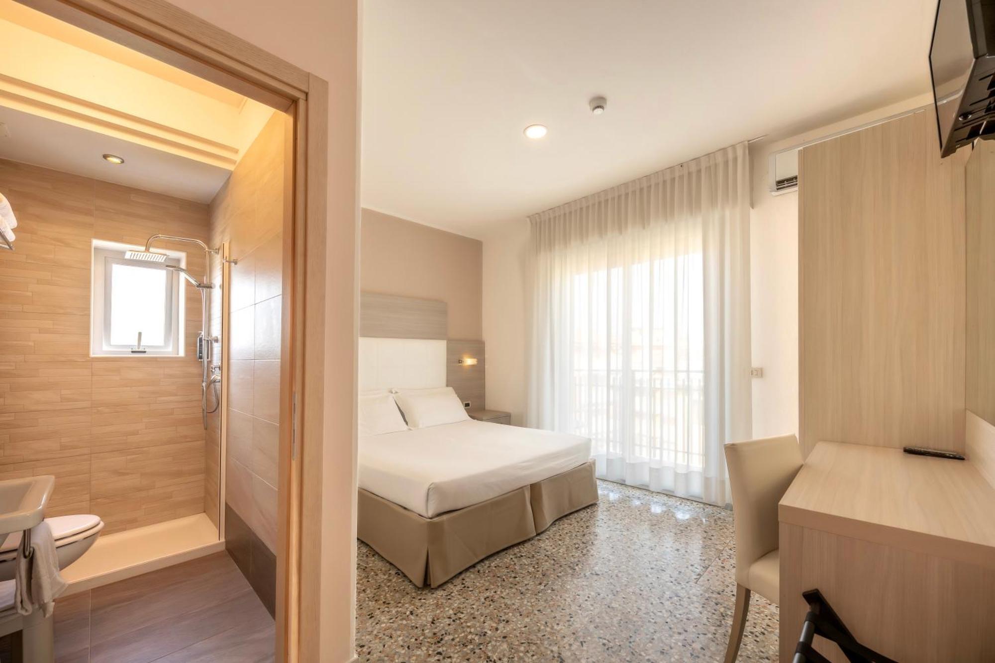 Hotel Atenea Golden Star Caorle Zewnętrze zdjęcie