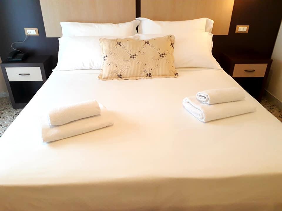 Hotel Atenea Golden Star Caorle Zewnętrze zdjęcie